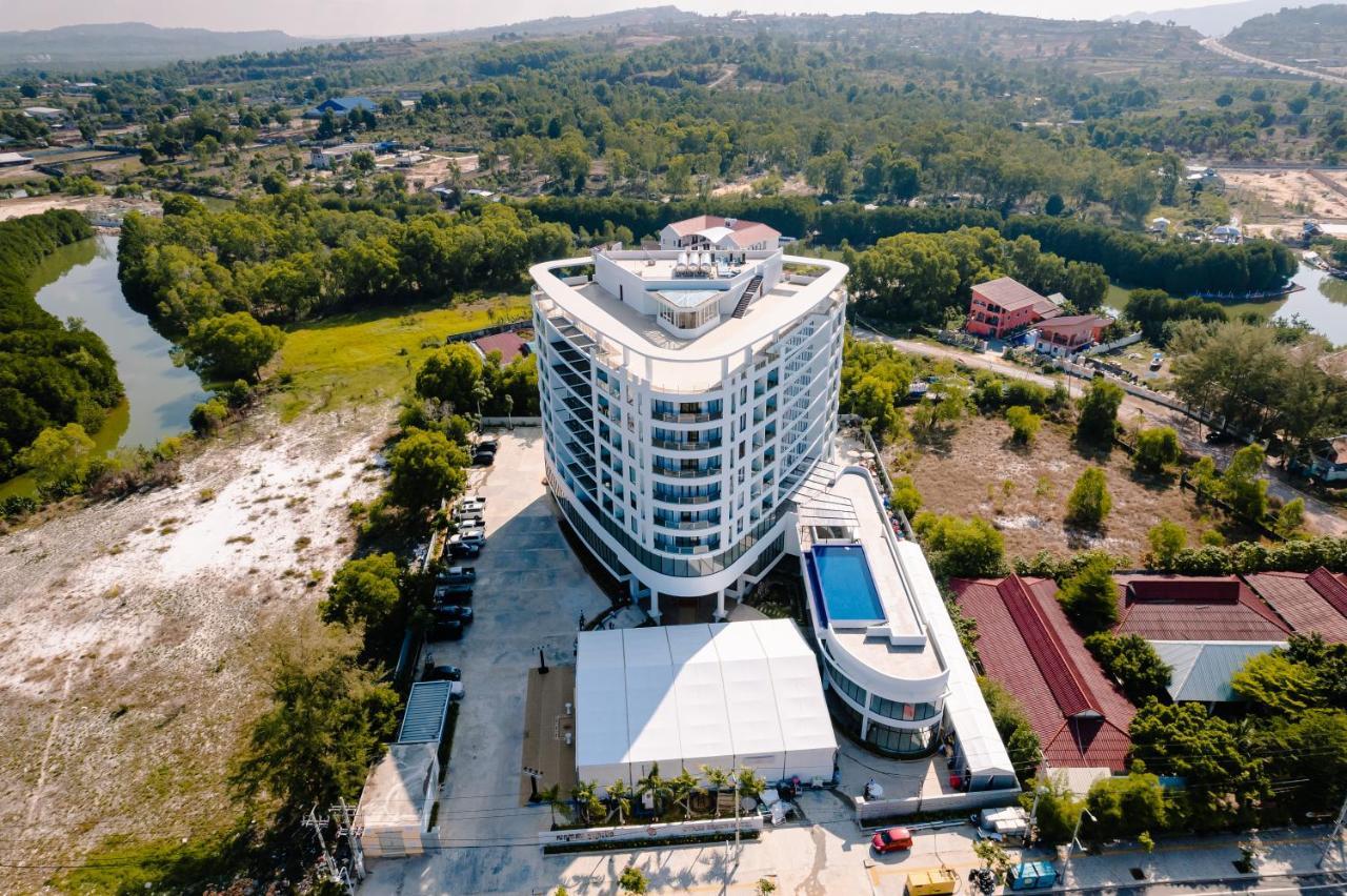 Otres Beach Hotel Sihanoukville Eksteriør billede
